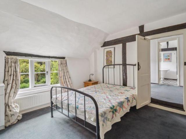 House for sale in Wooburn, Berghers Hill