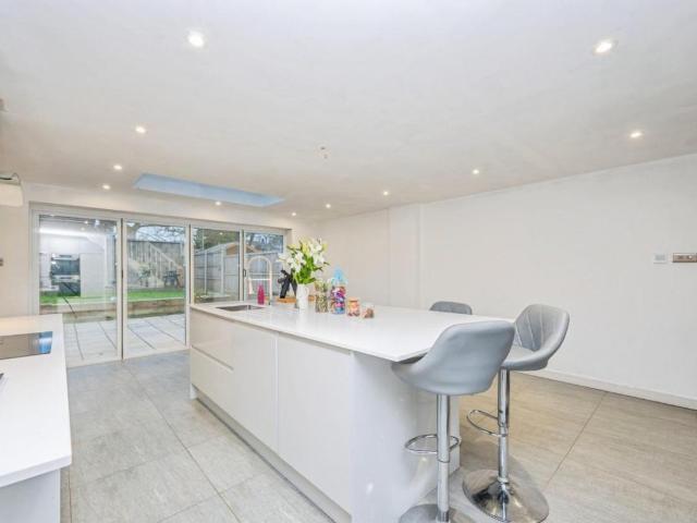 House for sale in Lichfield, Boley Park