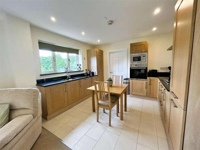House for sale in Kedleston, East Midlands