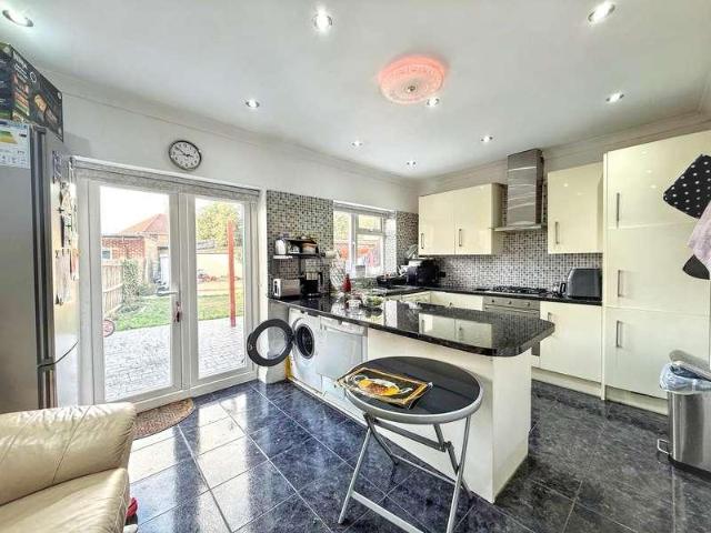 House for sale in London Borough of Hounslow, Greater London