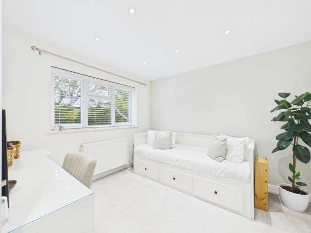 House for sale in Tadley, Basingstoke and Deane