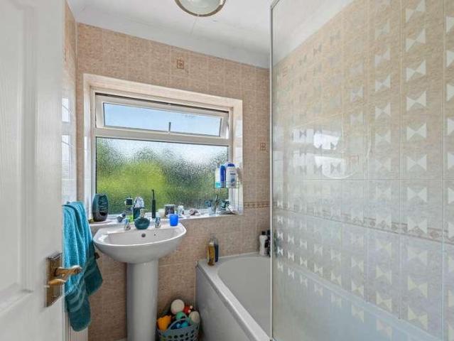 House for sale in Frampton CP, Boston