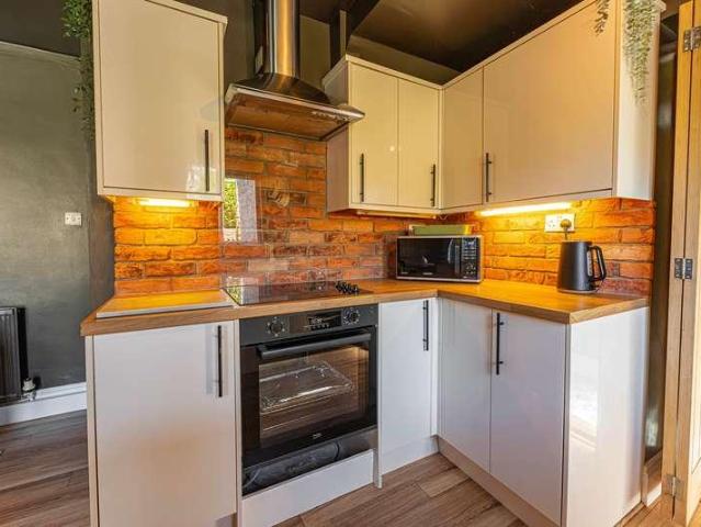 House for sale in Coytrahen, Wales