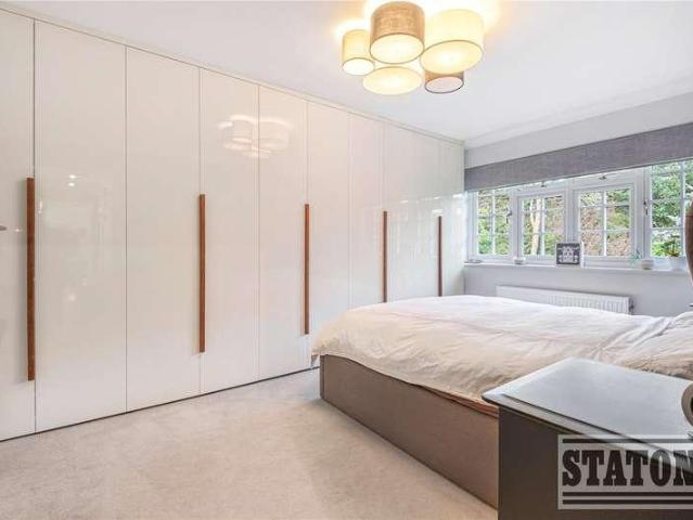 House for sale in New Barnet, Greater London