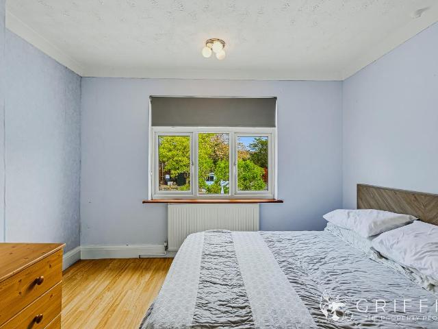House for sale in Little Thurrock, Grays