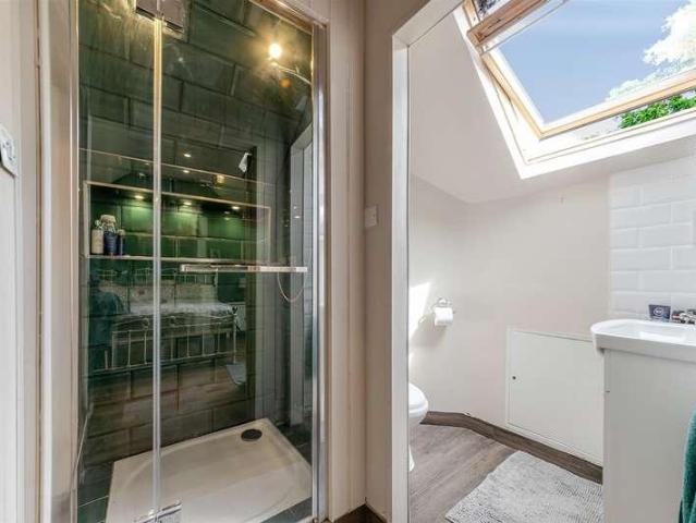 House for sale in St Albans, Five Acres