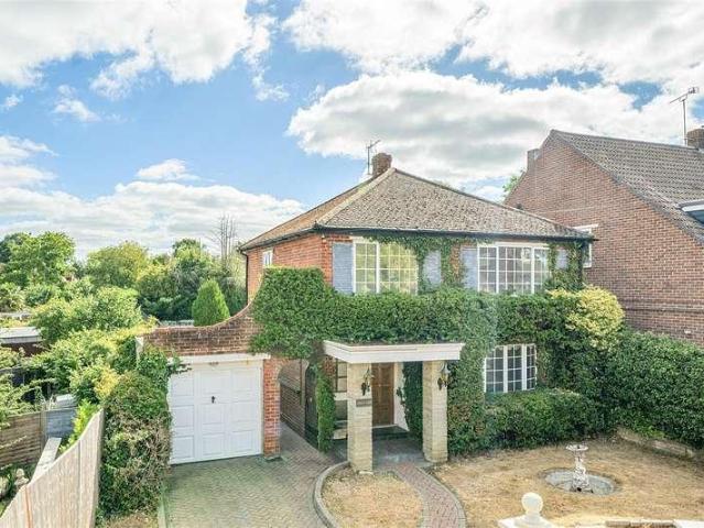 House for sale in Arborfield