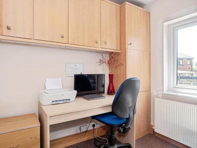 House for sale in Armley, West Yorkshire