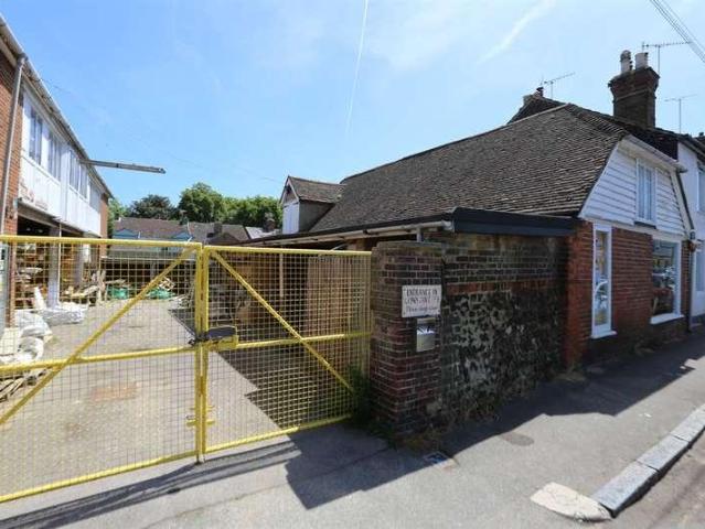 House for sale in Preston, Oad Street