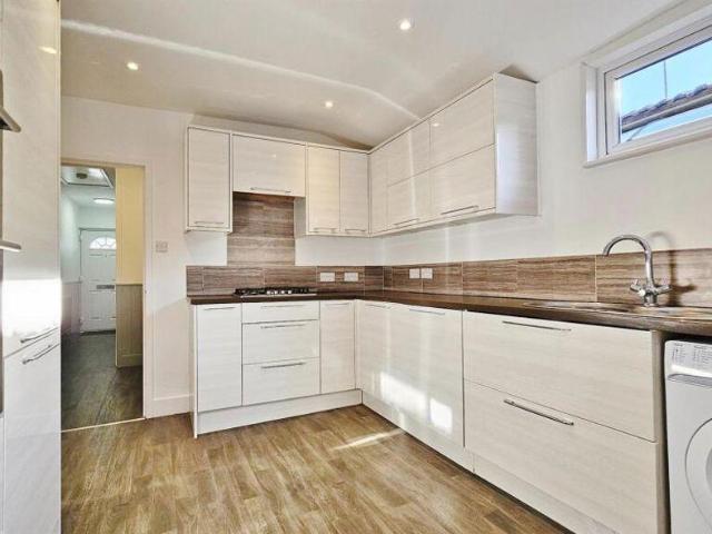 House for sale in Frinton and Walton, Dale Hill