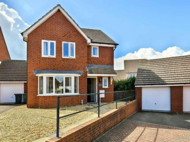 House for sale in Hampton, Crookhill