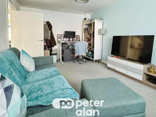 House for sale in Glan Llyn, Wales