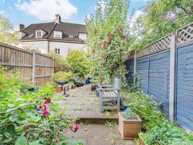 House for sale in Heigham Grove, Norwich