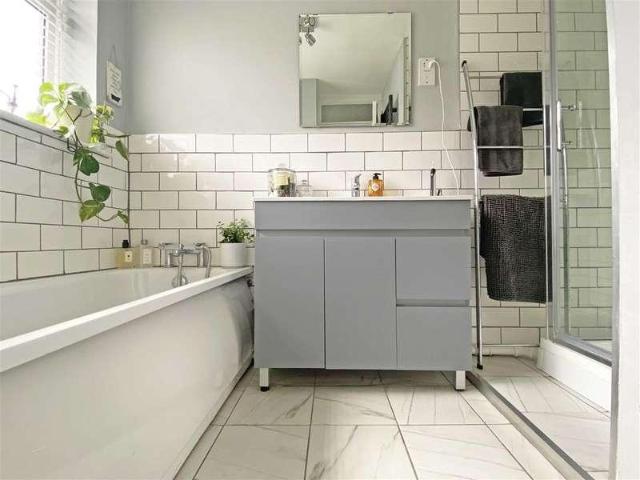 House for sale in Moulsham, Chelmsford