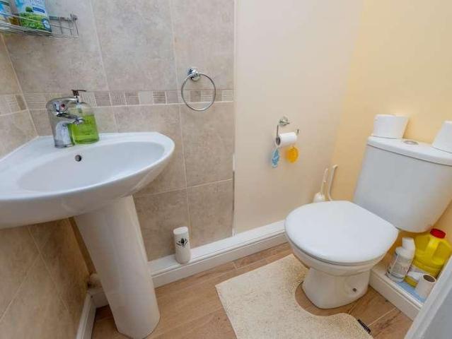 House for sale in Crookhill, Worcestershire
