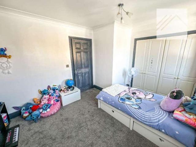 House for sale in Canvey Island