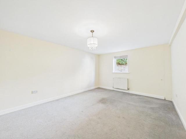 House for sale in Cullingworth, West Yorkshire