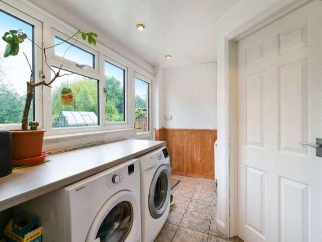 House for sale in Limpsfield, Tandridge