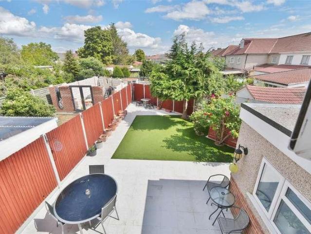 House for sale in Slough