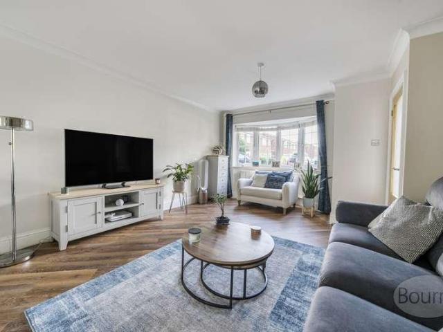 House for sale in Stoughton, Guildford