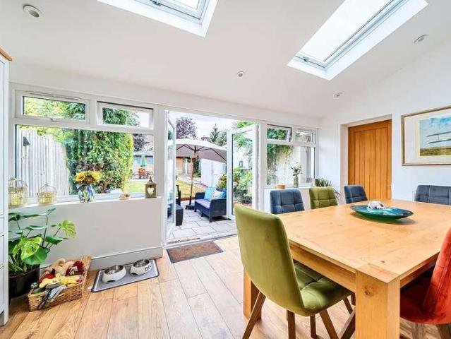 House for sale in Winterbourne, Winterbourne Down