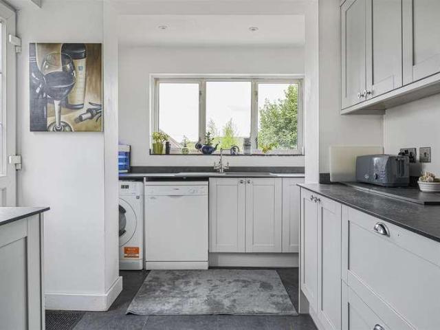 House for sale in Hayes, Greater London