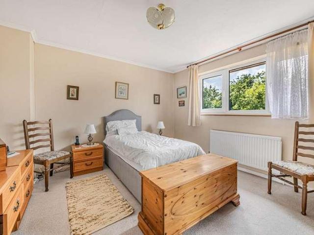 House for sale in Hale, Waverley