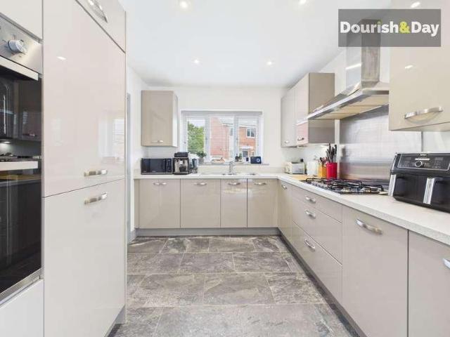House for sale in Baswich, Staffordshire