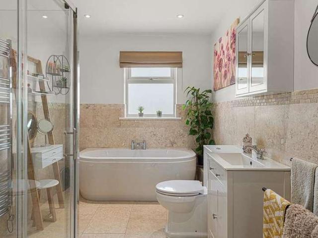 House for sale in Gosberton Clough, Lincolnshire