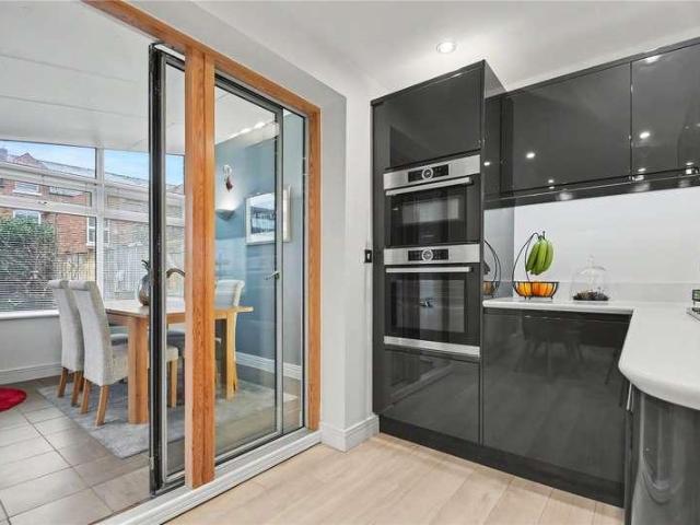 House for sale in Barbourne, Worcestershire
