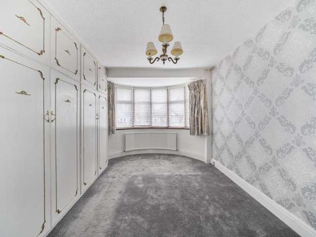 House for sale in Hendon, Greater London