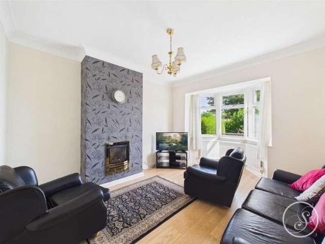 House for sale in Whitkirk, Colton
