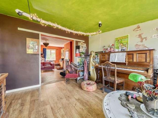 House for sale in Kings Sutton, Northamptonshire