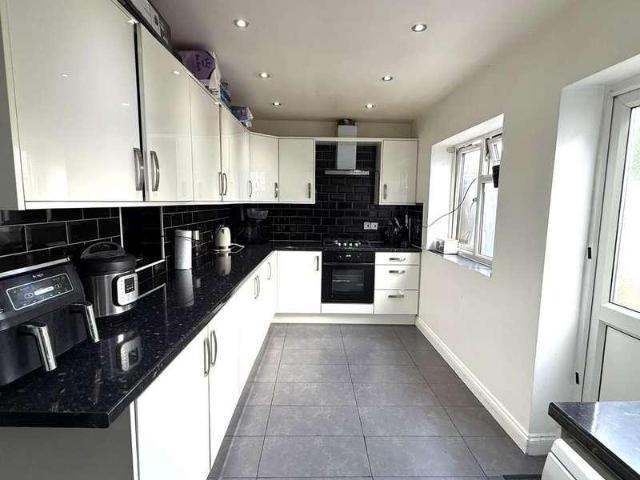 House for sale in Greater London