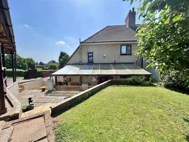 House for sale in Feckenham, City Of Bristol