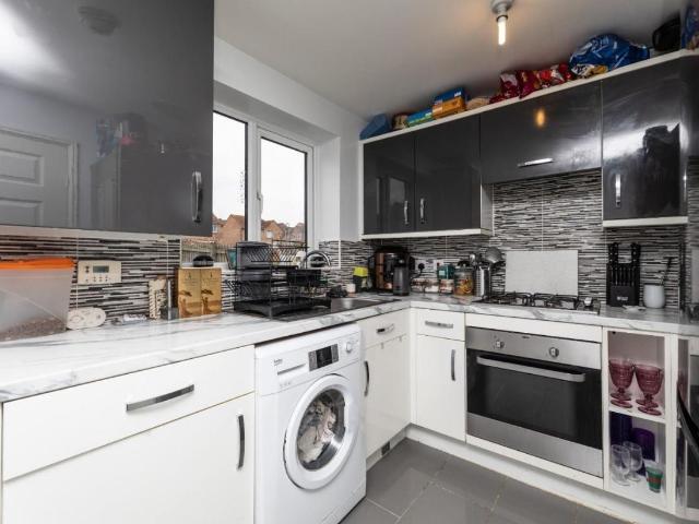 House for sale in Ferrybridge, West Yorkshire