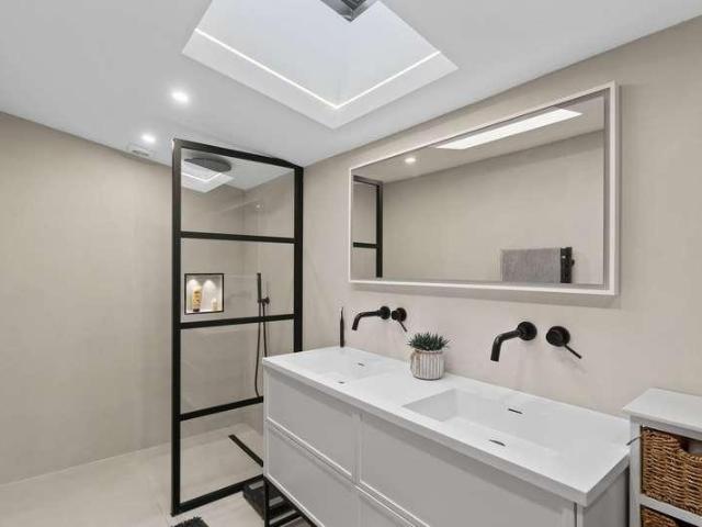 House for sale in Mount Wise
