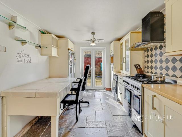 House for sale in Tilbury, Essex