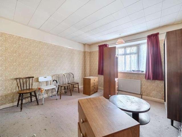 House for sale in Hayes, Greater London