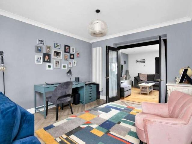 House for sale in Rose Green, Clapham