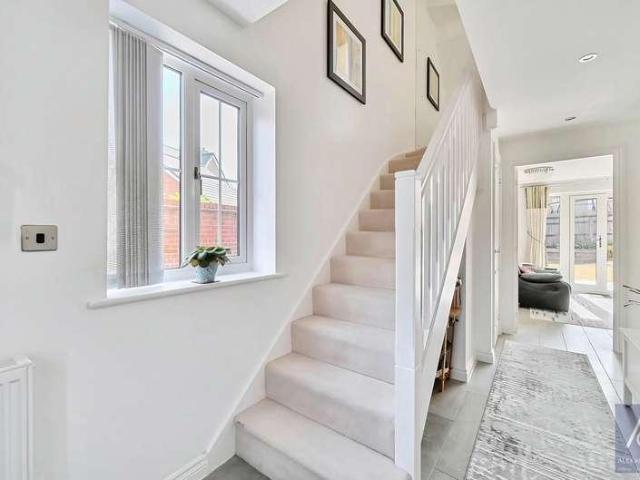 House for sale in Buckingham, Buckinghamshire