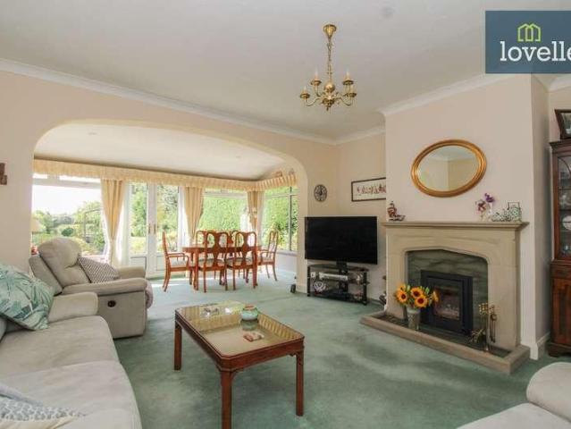 House for sale in Brigsley, North East Lincolnshire