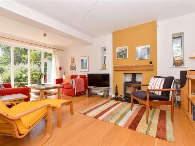 House for sale in Ash, Kent