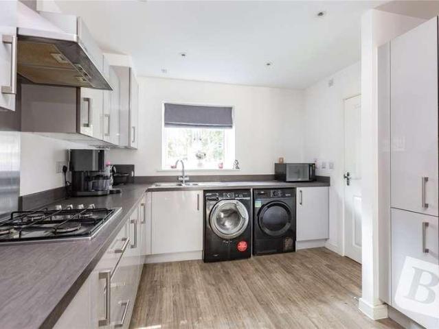 House for sale in Navestock Side, Essex