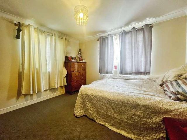 House for sale in Maidenhead