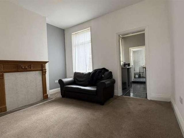 House for sale in Foleshill, West Midlands