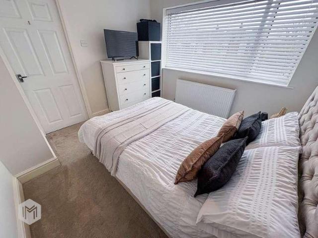 House for sale in Twiss Green, Warrington
