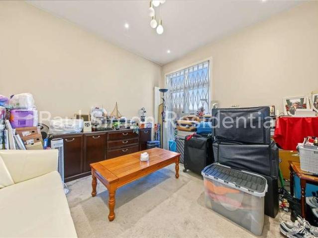 House for sale in Woodlands Park, Greater London