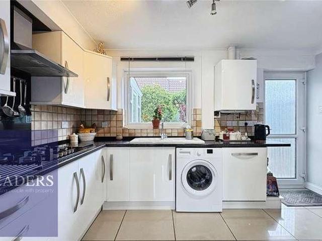 House for sale in Chipping Hill, Essex