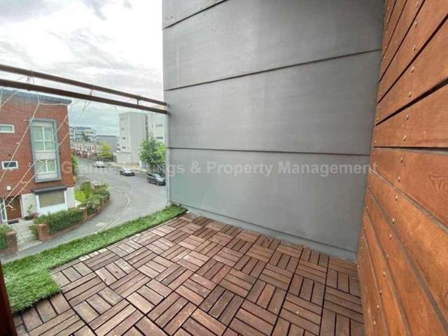 House for sale in Georgia, Greater Manchester